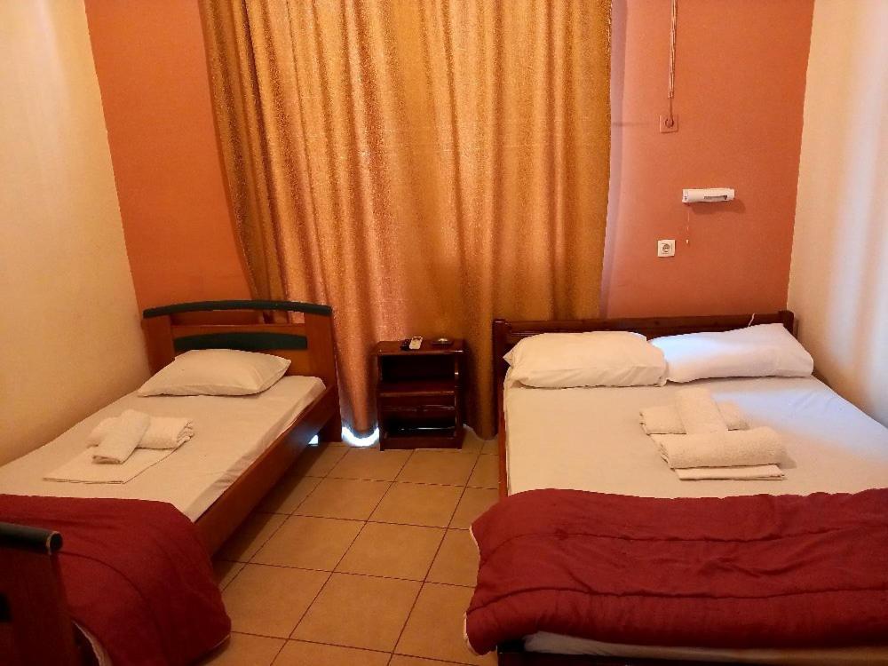 Hotel Korydallos Пирей Экстерьер фото