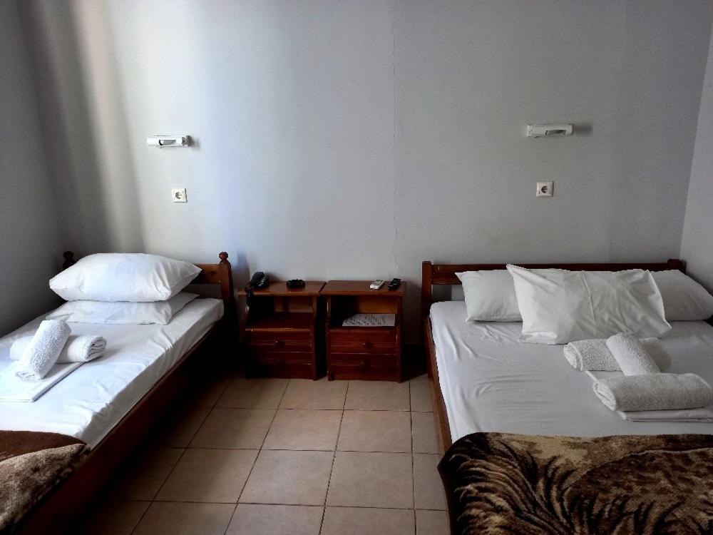 Hotel Korydallos Пирей Экстерьер фото