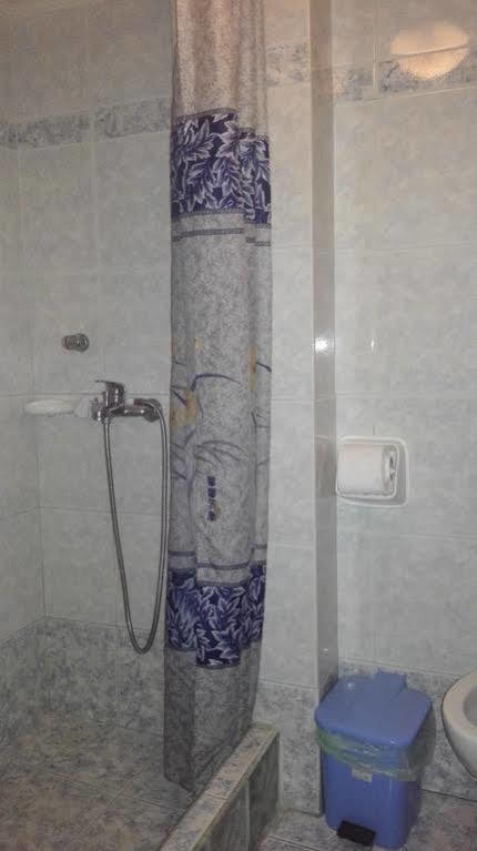 Hotel Korydallos Пирей Экстерьер фото